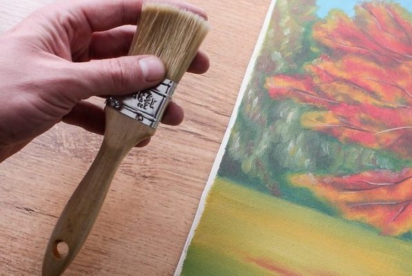 Instructions for cleaning beautiful oil paintings like new